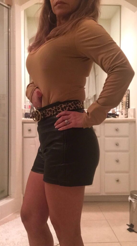 Image #1 from Adriana